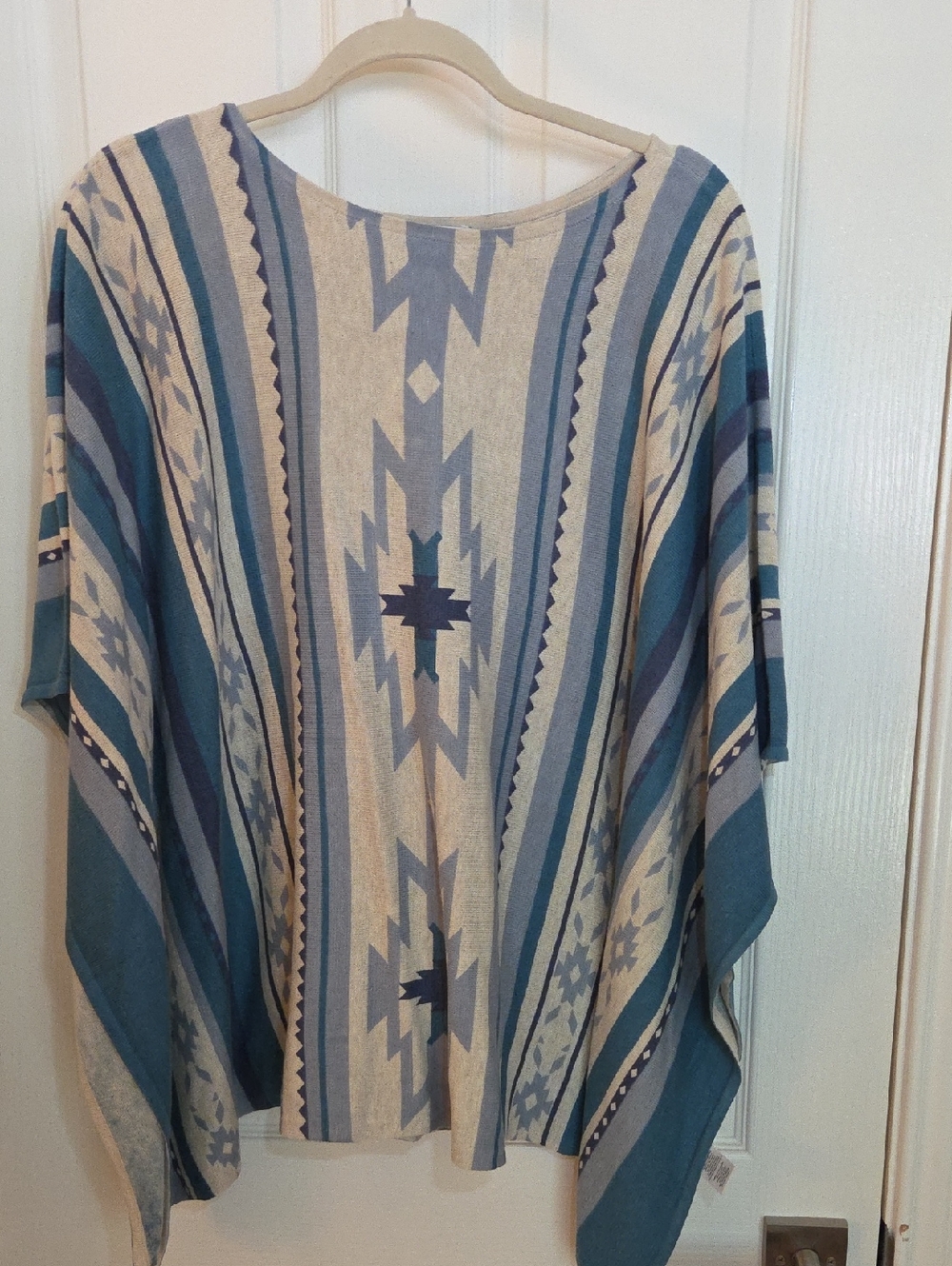 Coldwater Creek Blue and Cream Knit Poncho Top
